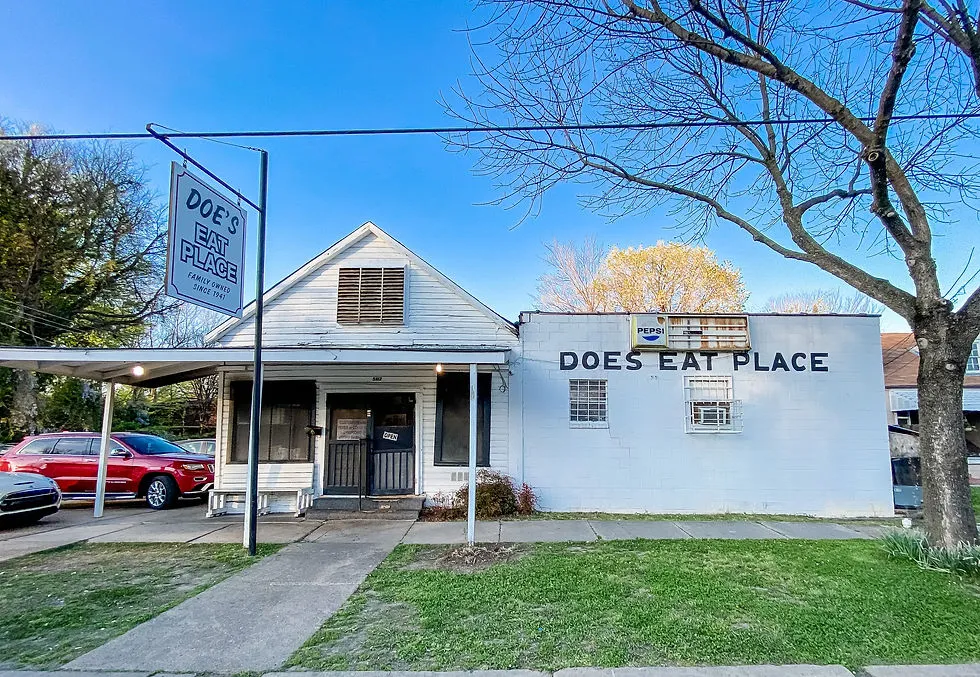 Doe's Eat Place