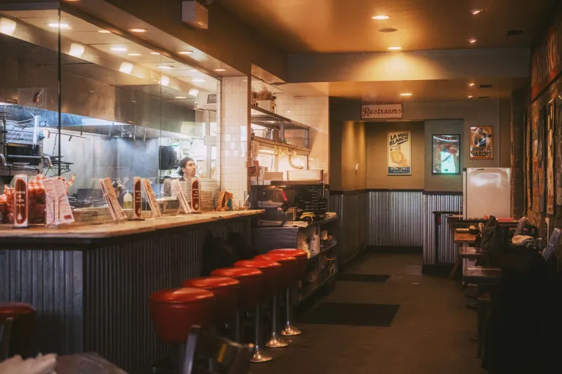 Syrup, Luck, and a Ladle: The Soda Counter Tinkerers Who Accidentally Invented American Flavor